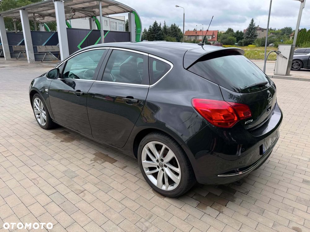 Opel Astra - 3