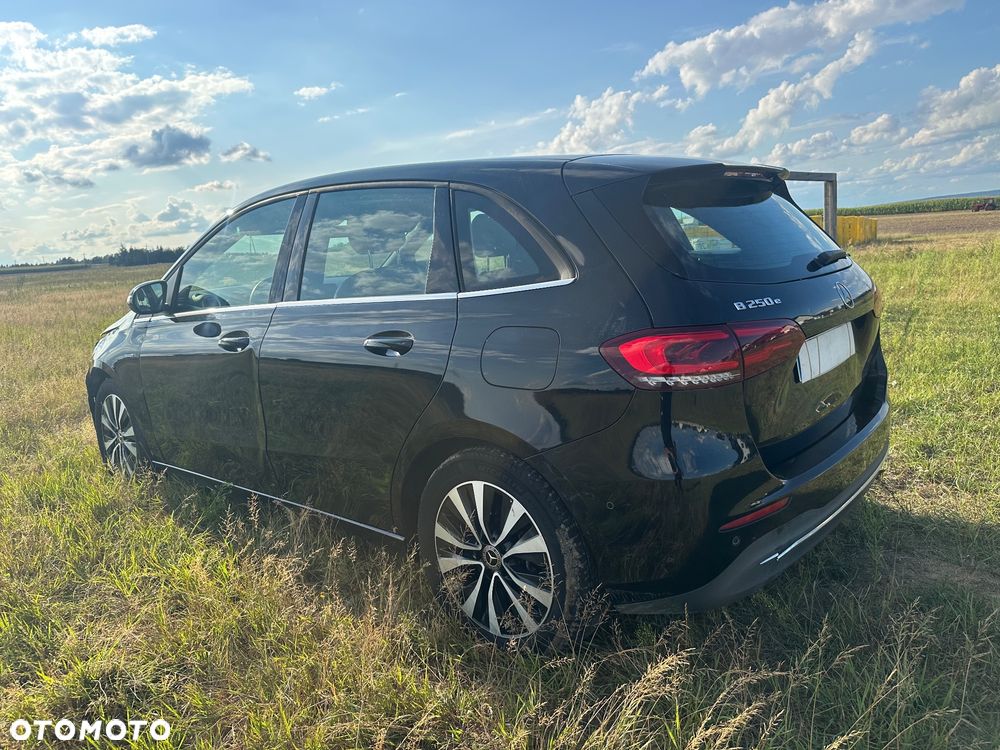 Mercedes-Benz Klasa B 250 e 8G-DCT Edition 2021 - 22