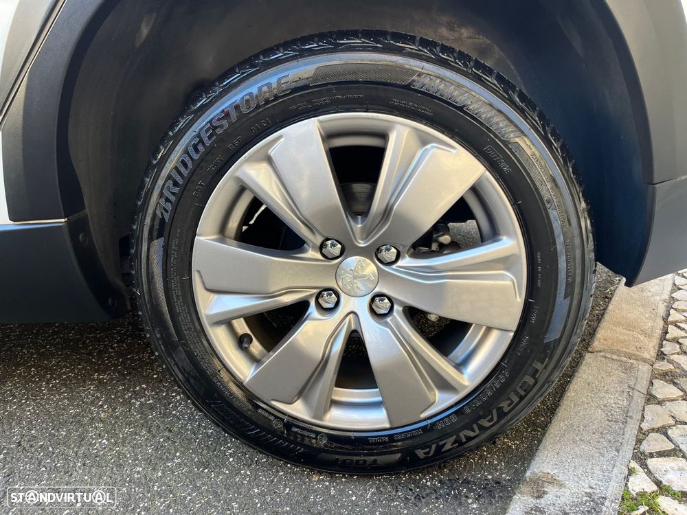 Peugeot 2008 1.5 BlueHDi Signature - 54