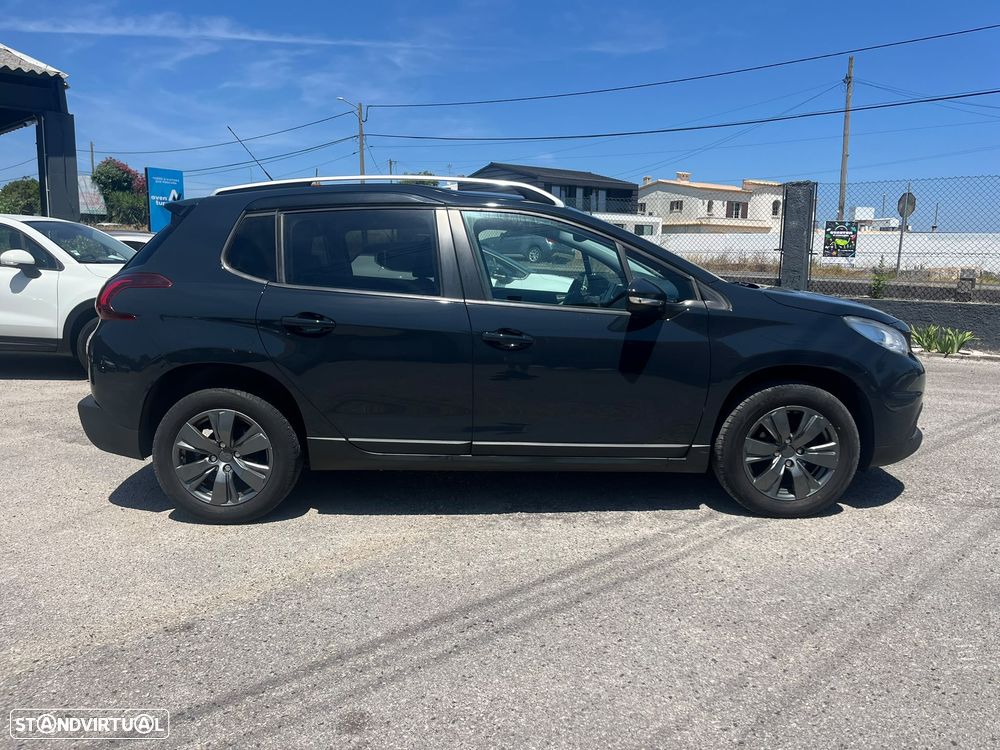 Peugeot 2008 1.6 BlueHDi Style - 3