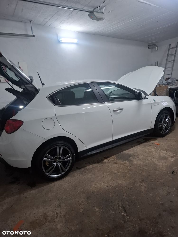 Alfa Romeo Giulietta 1.4 TB Distinctive - 3