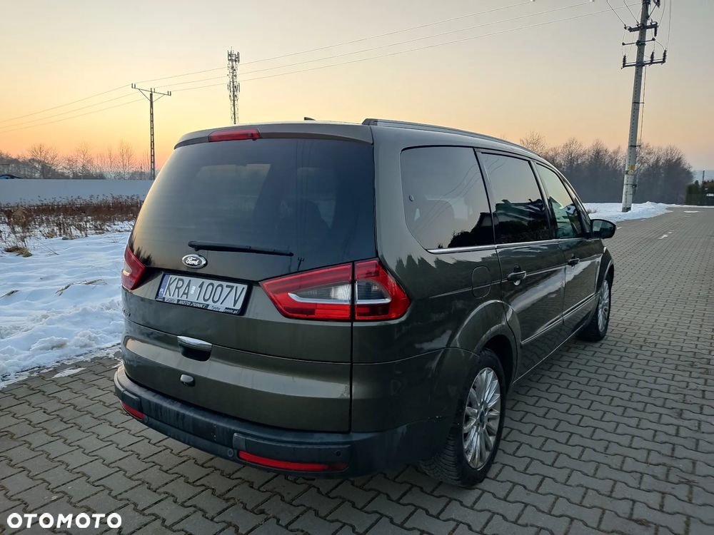 Ford Galaxy 2.2 TDCi Titanium - 3