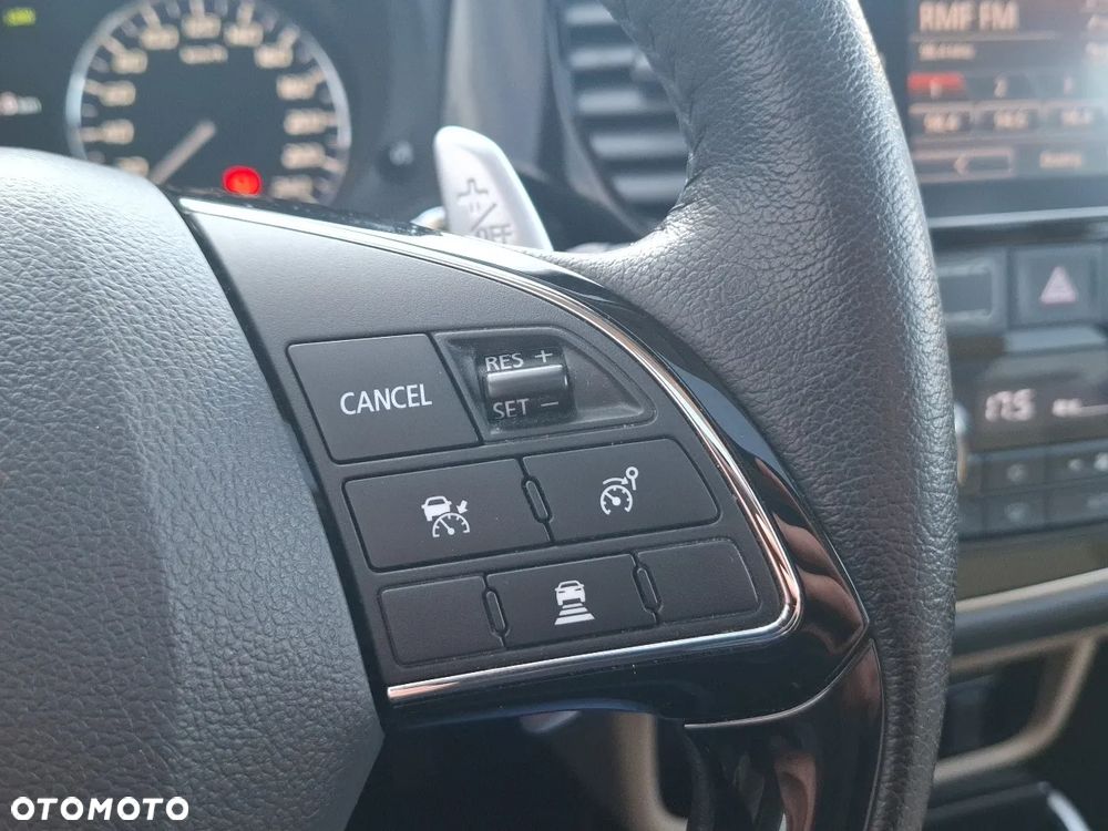 Mitsubishi Outlander 2.0 Instyle SDA 4WD CVT - 27