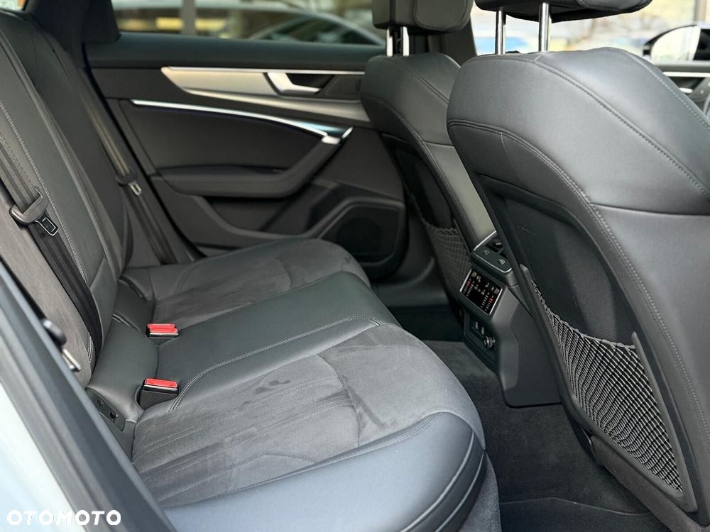 Audi A6 Allroad - 34