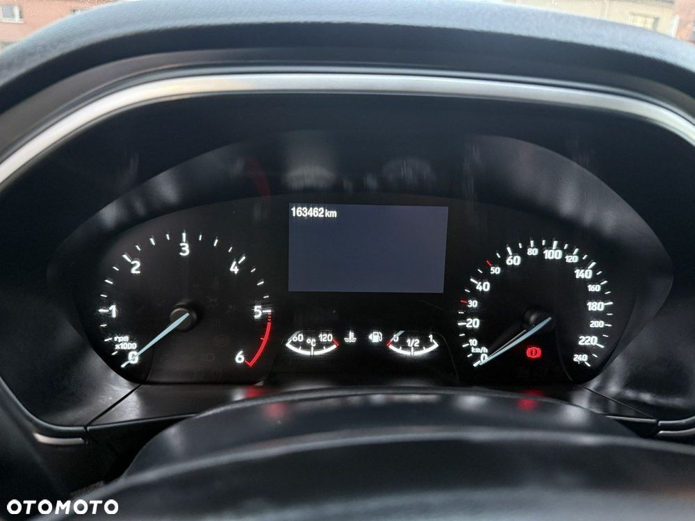 Ford Focus - 35