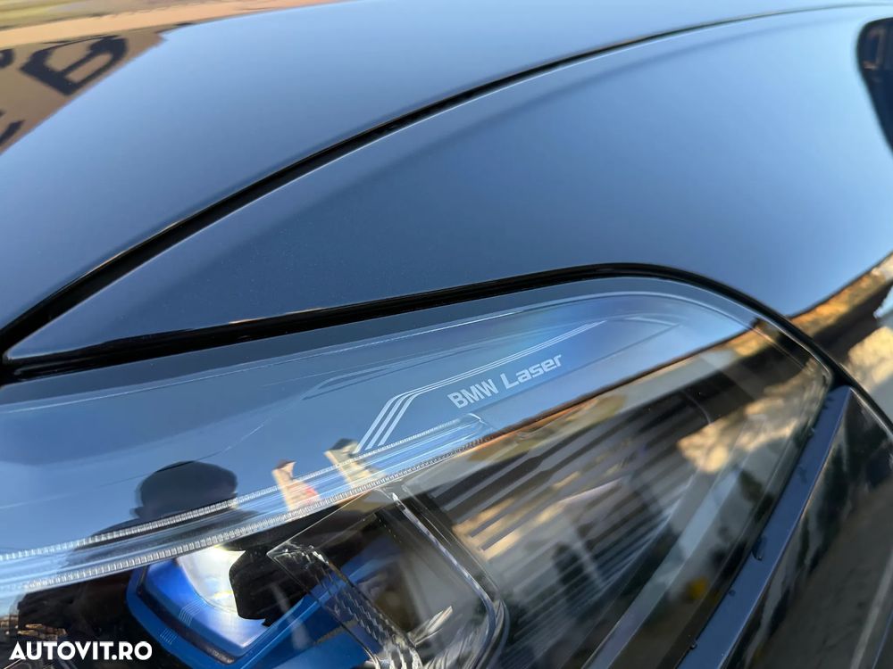 BMW X5 xDrive45e - 12