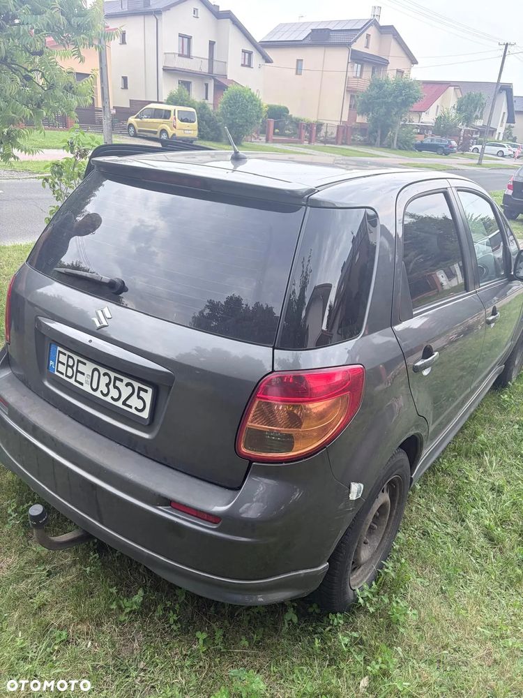 Suzuki SX4 1.6 Comfort - 9