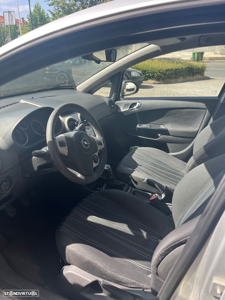 Opel Corsa - 10