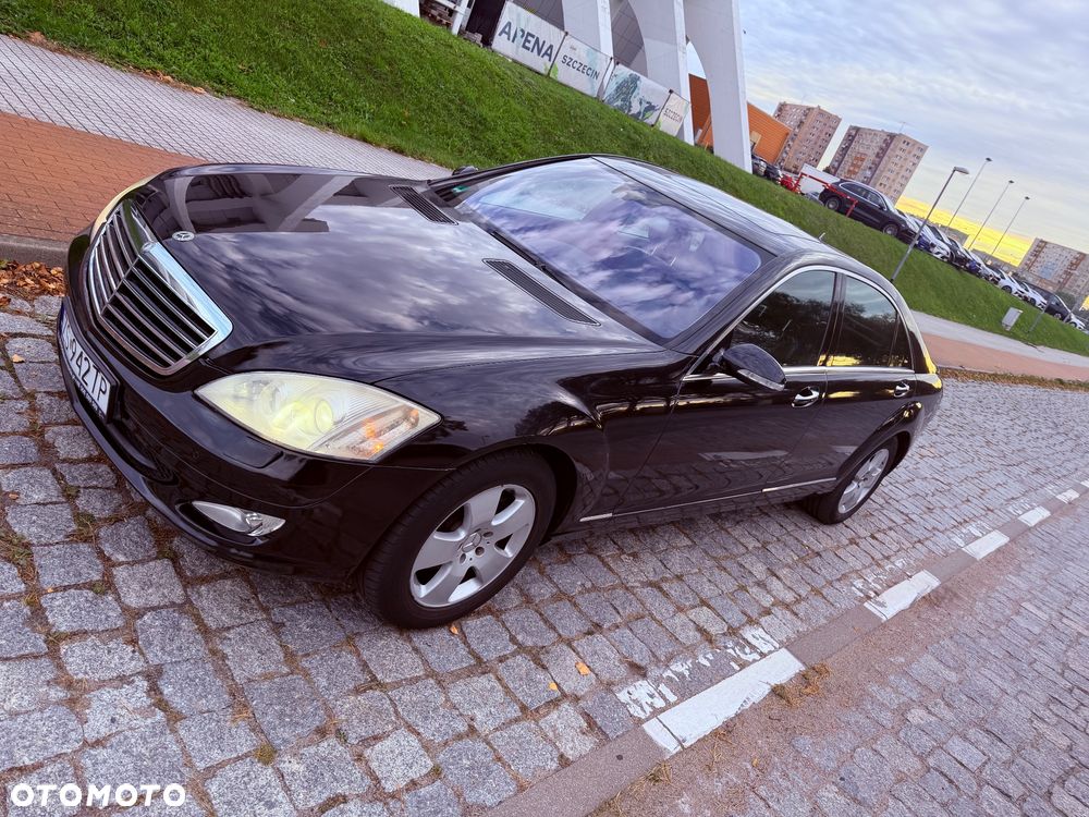 Mercedes-Benz S-Class 2005 photo 2