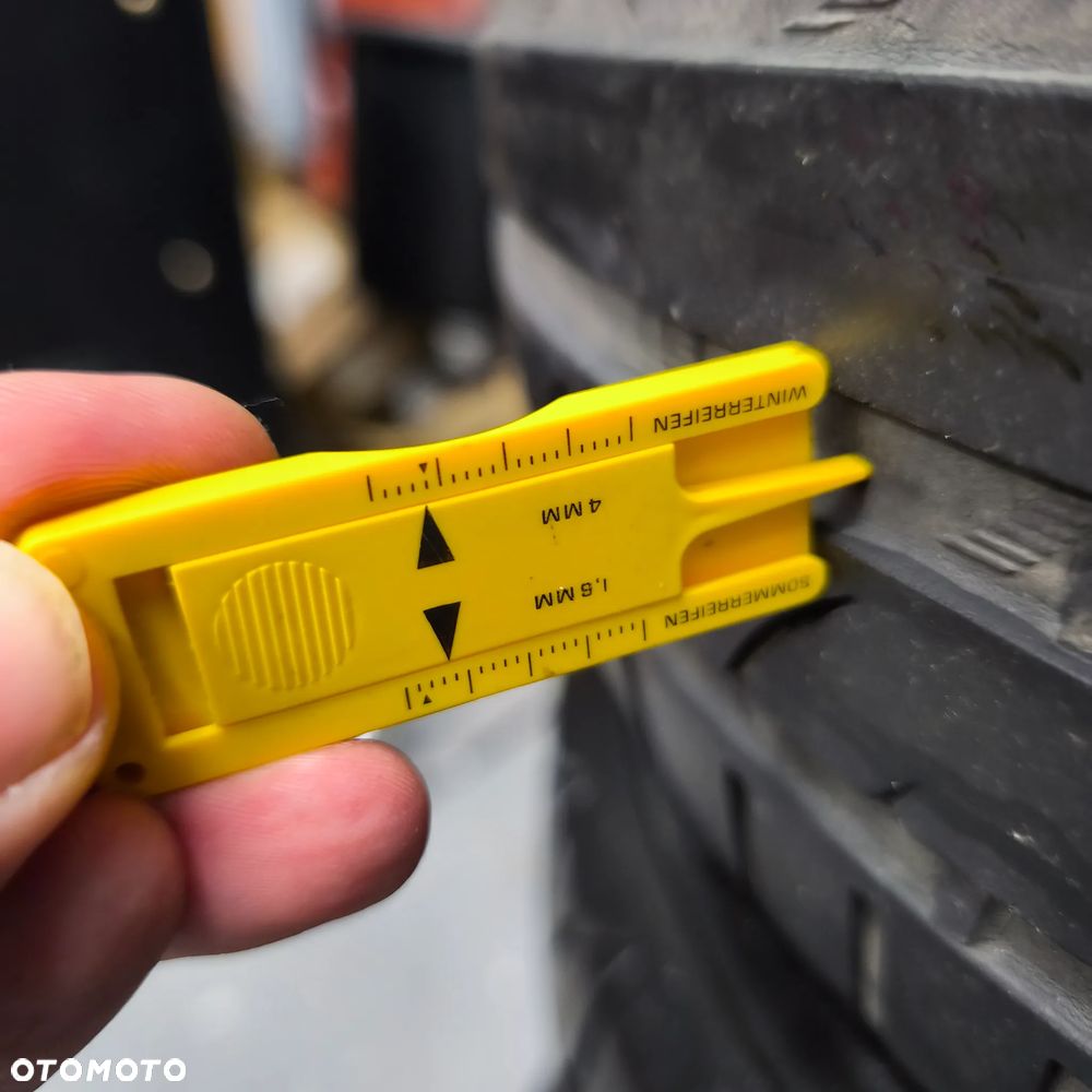 Felgi Audi A3 S-line 18" | 8P0601025BA | Do renowacji / Jedna krzywa - 12