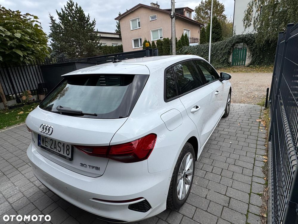 Audi A3 Sportback - 2