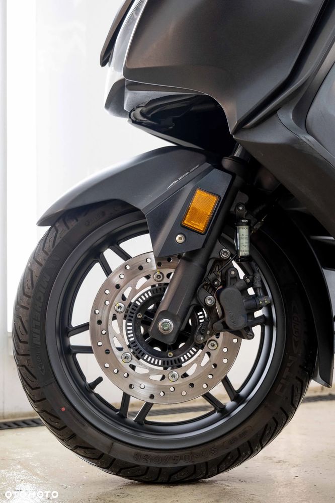 Honda NSS - 34