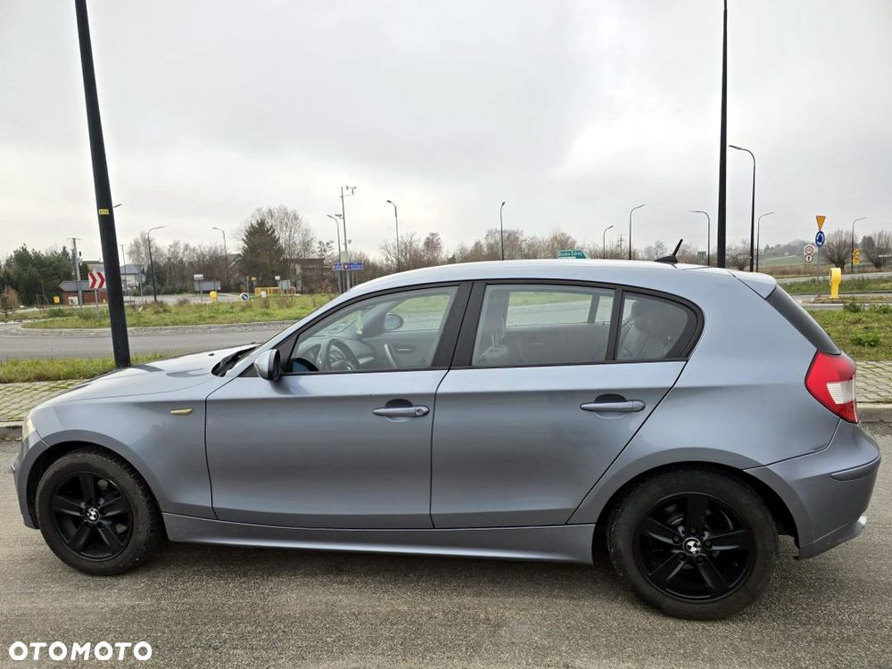 BMW Seria 1 - 23