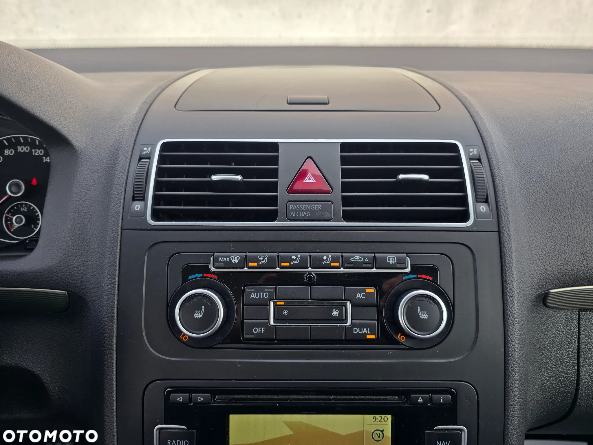 Volkswagen Touran 2.0 TDI Trendline - 12