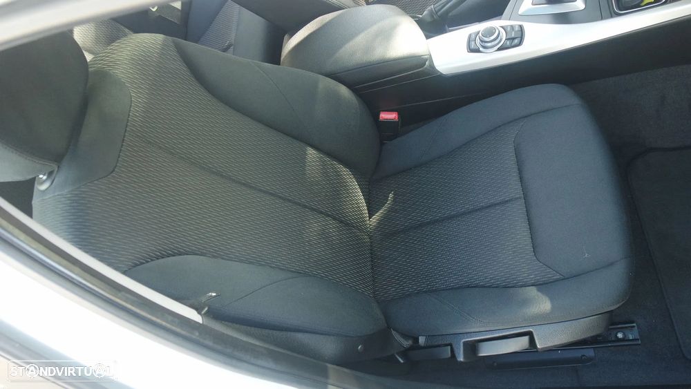 BMW 116 i Aut. Sport Line - 22