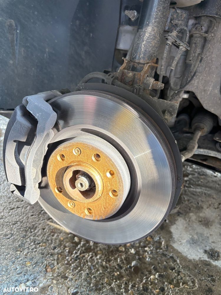 Peugeot 308 1.2 L PureTech Turbo Allure - 13