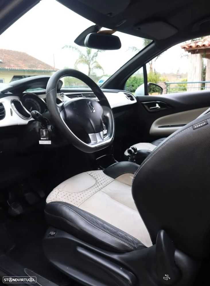 Citroën DS3 1.6 e-HDi So Chic - 4