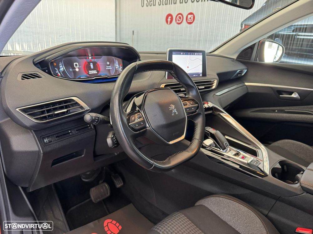 Peugeot 3008 1.5 BlueHDi Active Pack EAT8 - 8