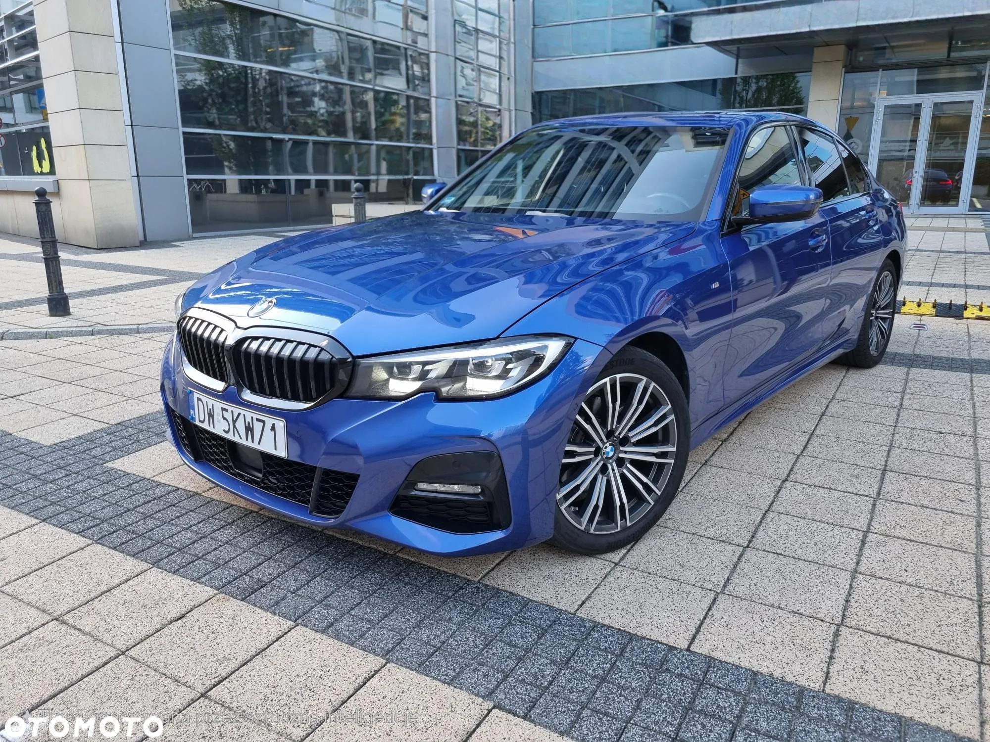 BMW Seria 3 320d xDrive M Sport sport - 4