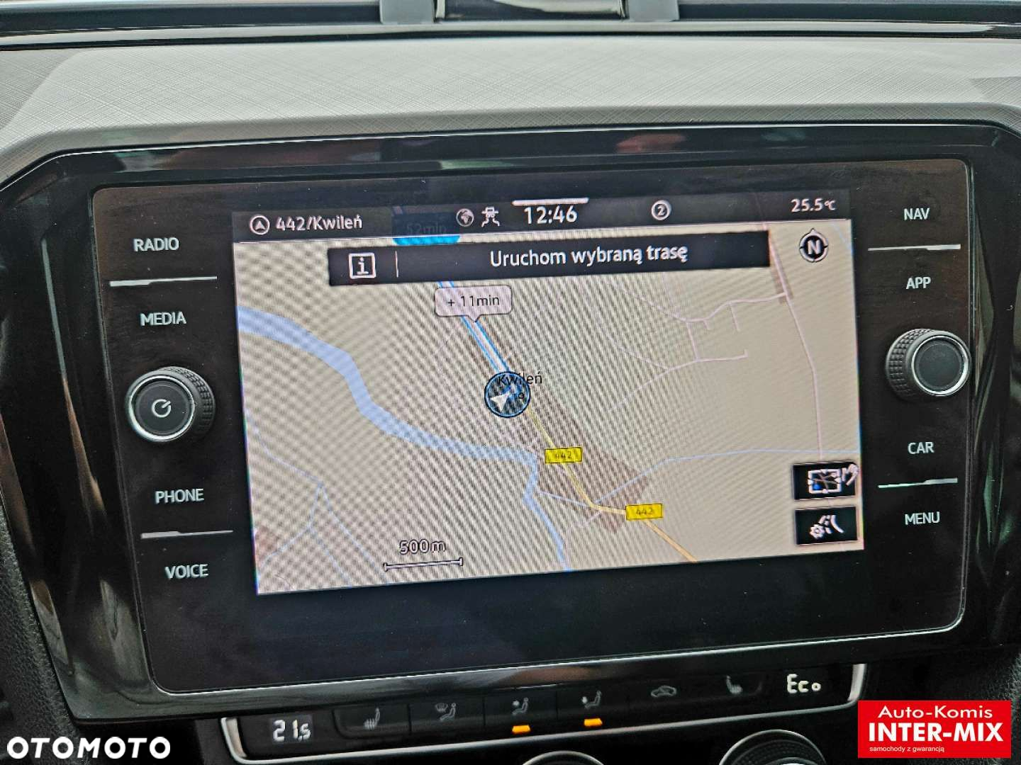 Volkswagen Passat - 38