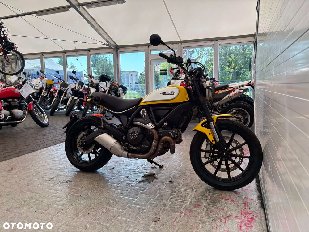Ducati Scrambler - 12