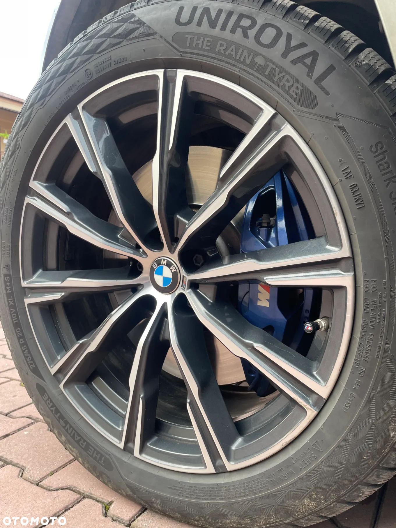 BMW X5 M M50i - 12