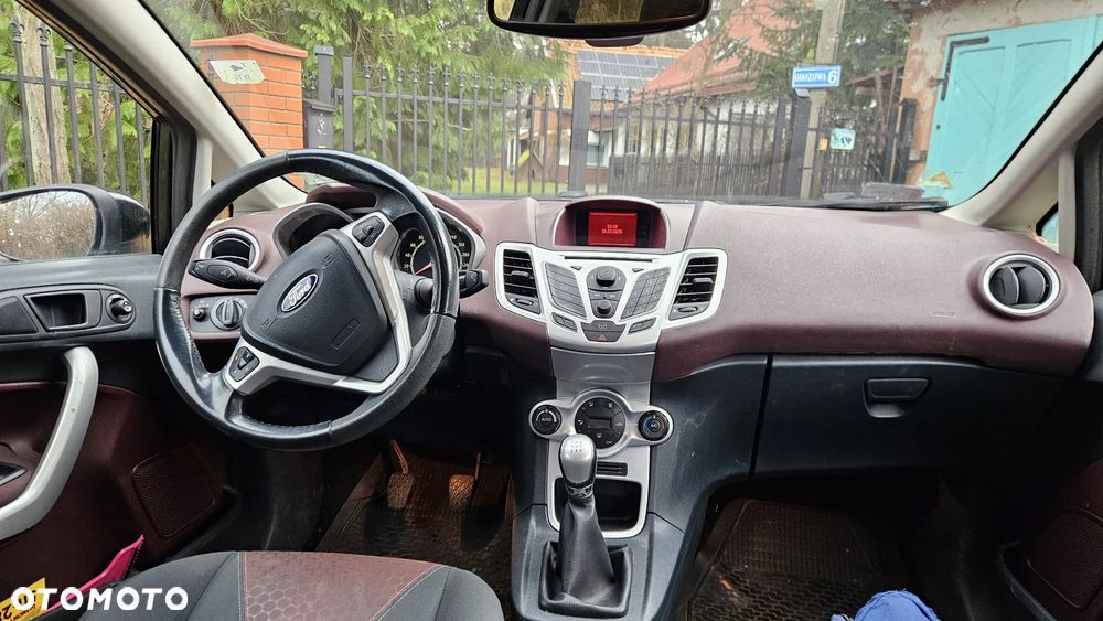 Ford Fiesta 1.6 TDCi Platinium X - 9