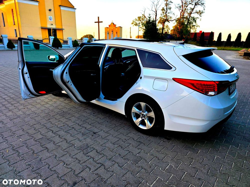 Hyundai i40 - 30