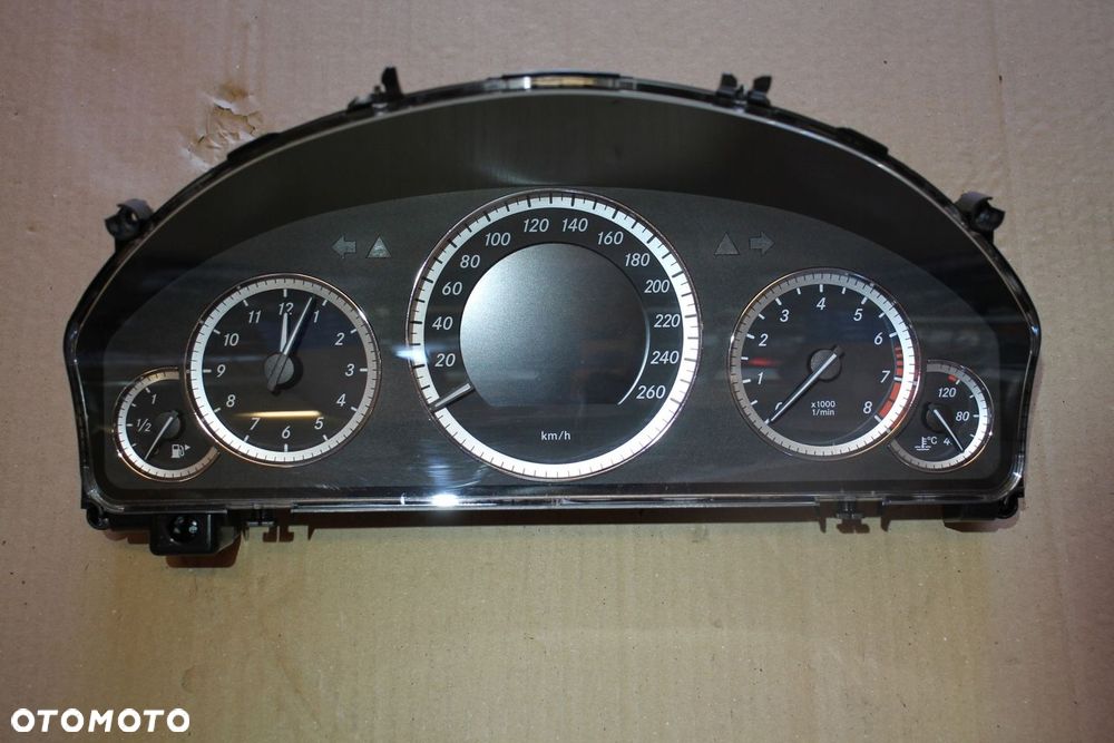 MERCEDES E KLASA W212 ZEGARY LICZNIK A2C53376514 - 1