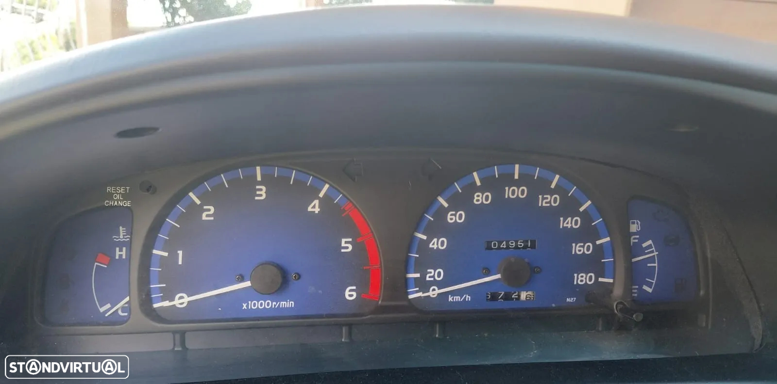 Toyota Hilux 2.5 D4-D CE CM 4L - 8