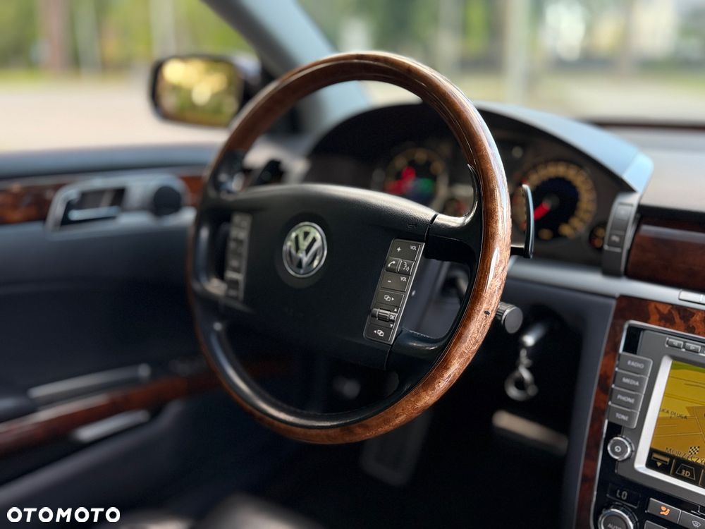 Volkswagen Phaeton 3.0 V6 TDI DPF 4MOTION Automatik (5 Sitzer) - 23