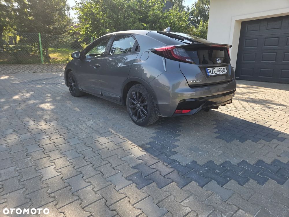 Honda Civic - 4