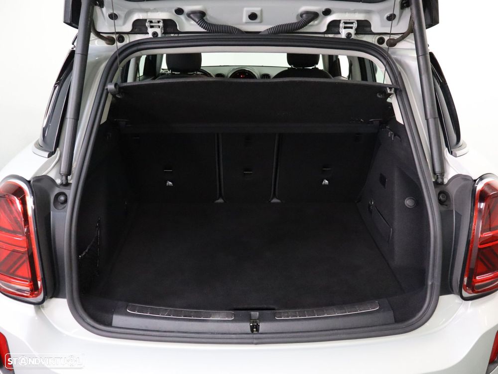 MINI Countryman Cooper SE ALL4 Auto - 25