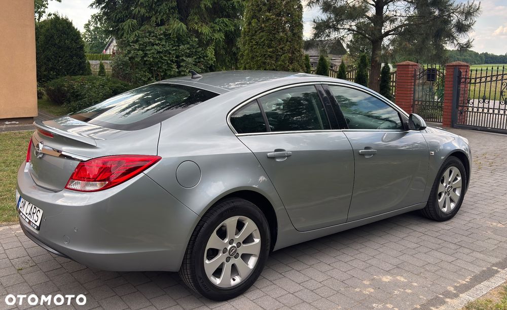 Opel Insignia - 17