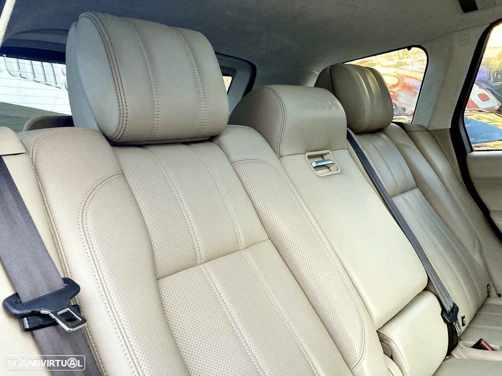 Land Rover Range Rover 4.4 SDV8 Autobiography - 31