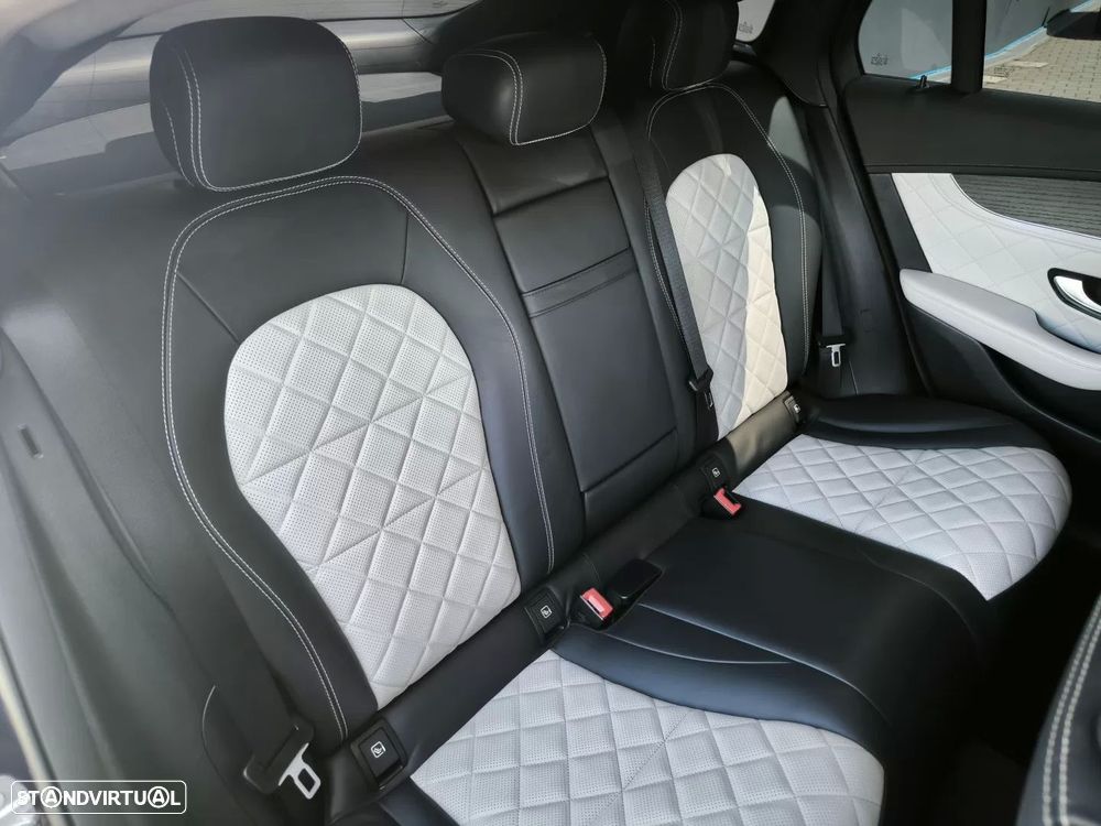 Mercedes-Benz GLC 220 d Coupe 4Matic 9G-TRONIC AMG Line Plus - 35
