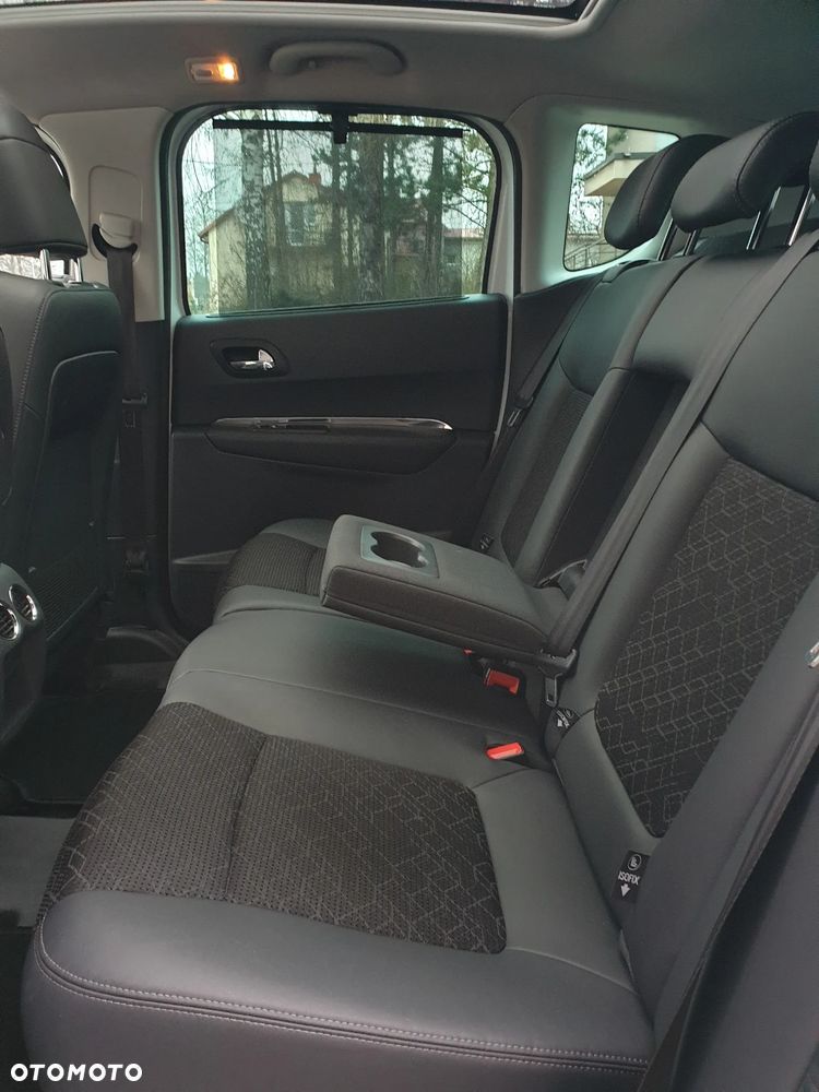 Peugeot 3008 HDi 150 Allure - 36