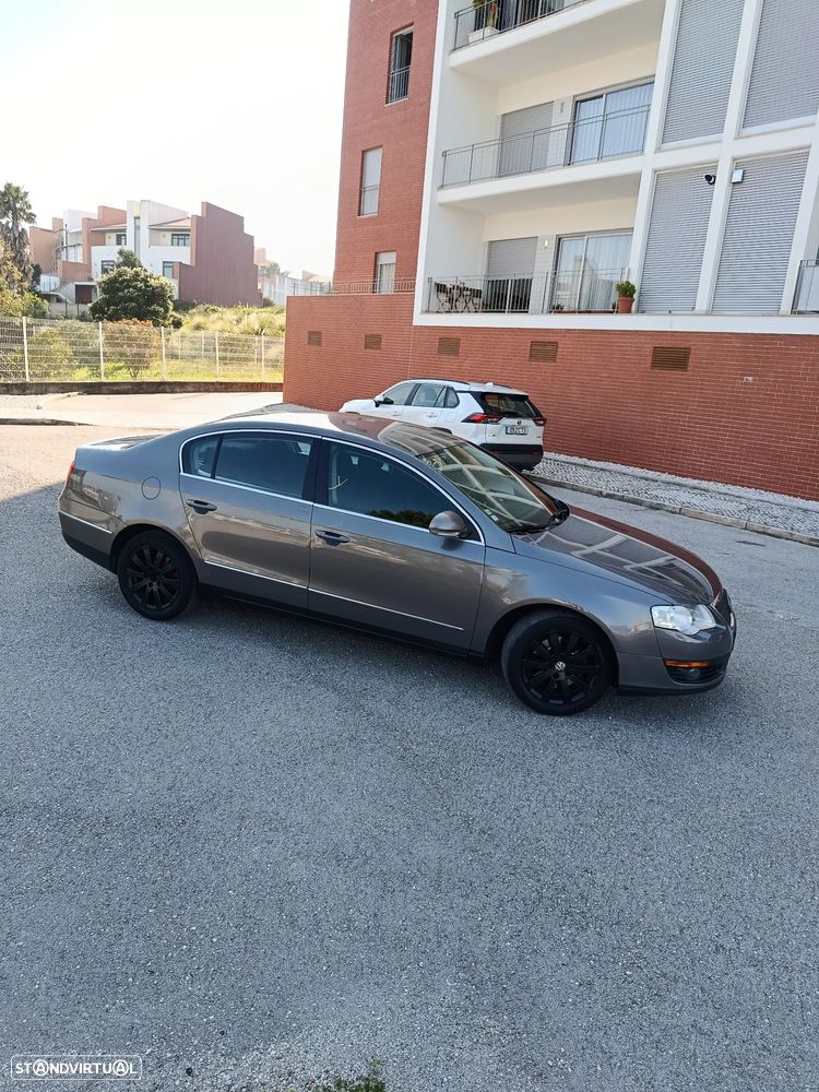 VW Passat 2.0 TDI Highline DSG - 14