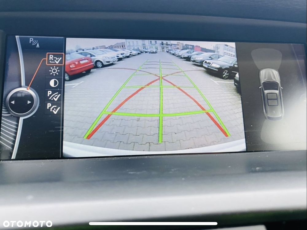 BMW X3 xDrive28i - 11