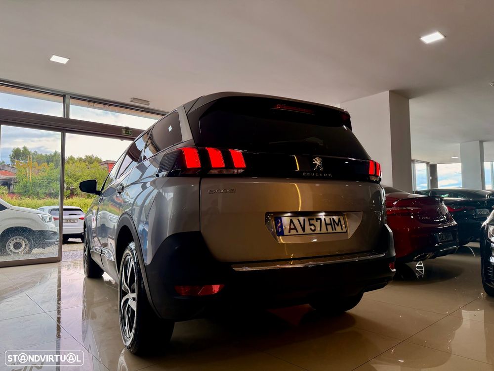 Peugeot 5008 1.5 BlueHDi Allure Pack EAT8 - 4