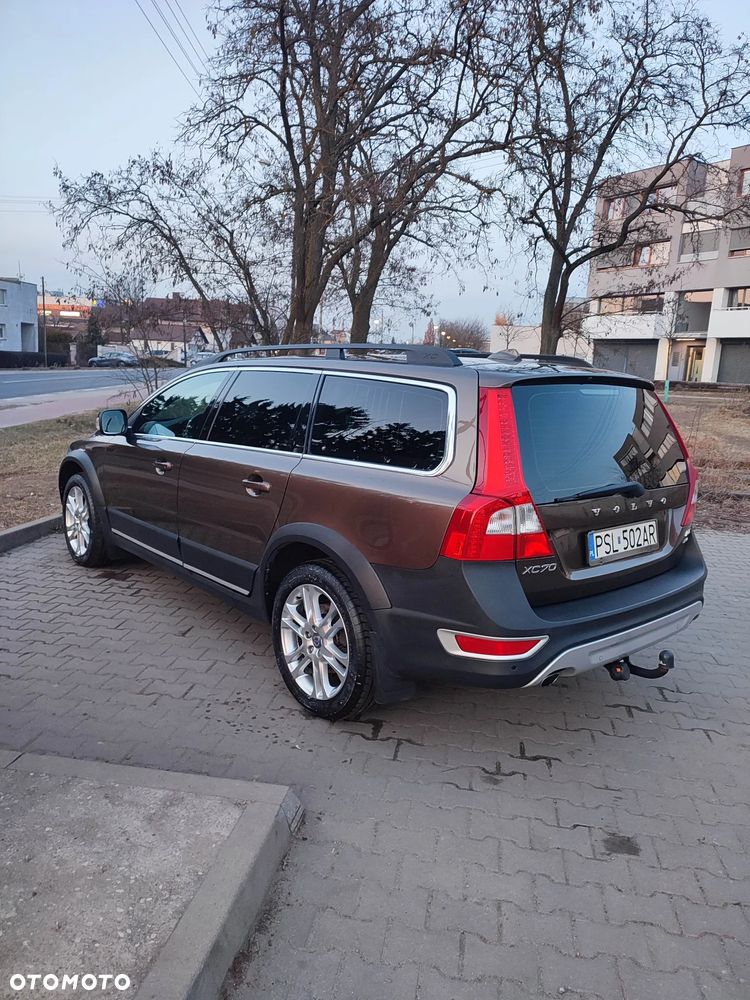 Volvo XC 70 D5 AWD Summum - 2