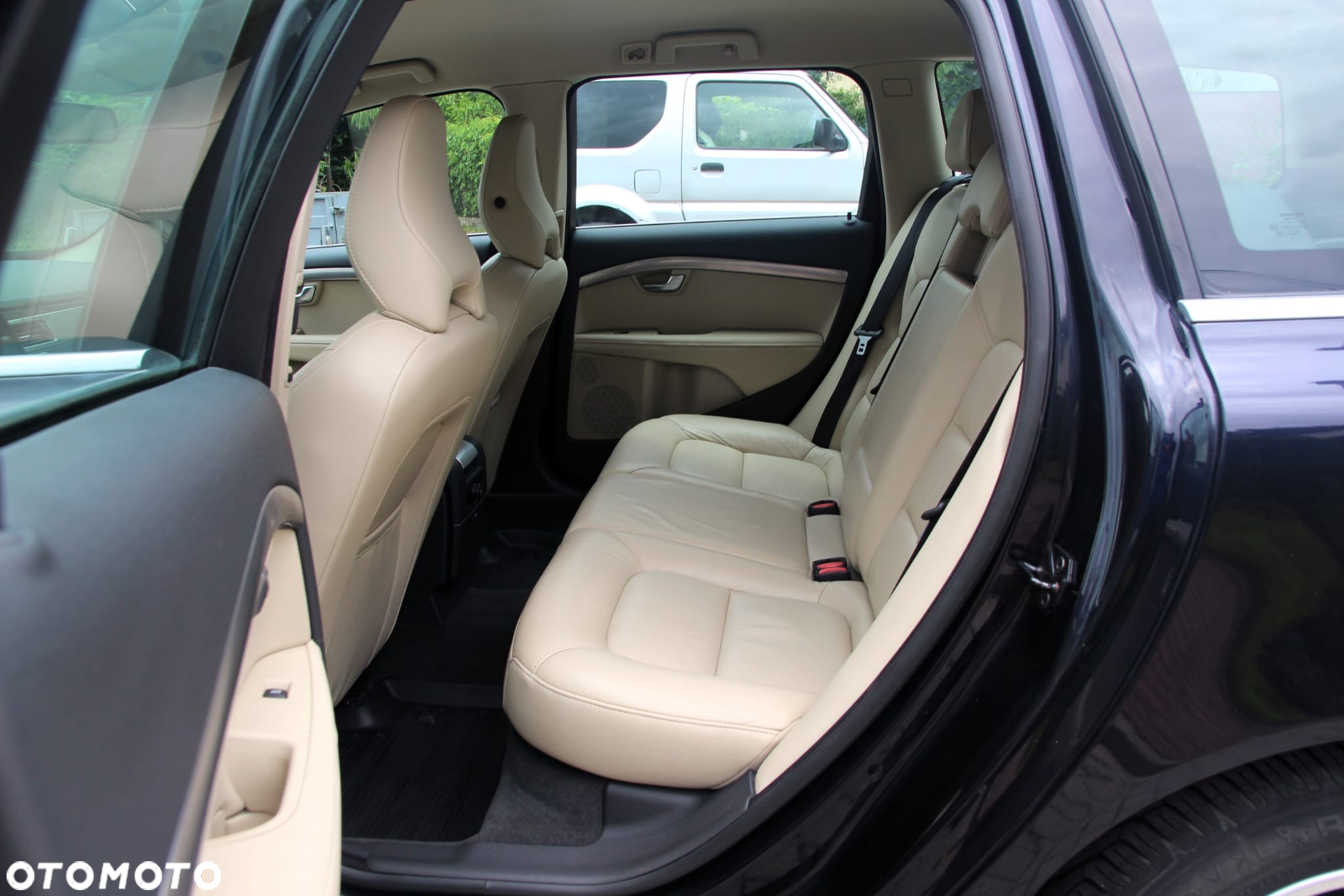 Volvo V70 1.6D DRIVe Momentum - 28