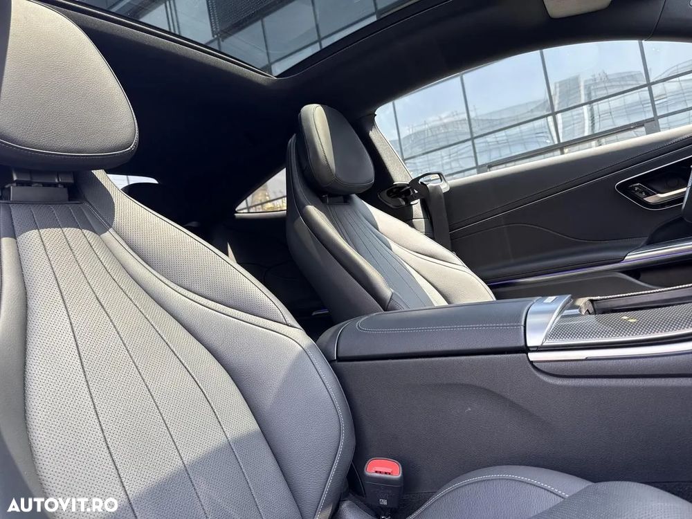 Mercedes-Benz CLE 300 4MATIC Coupe Aut. MHEV - 12