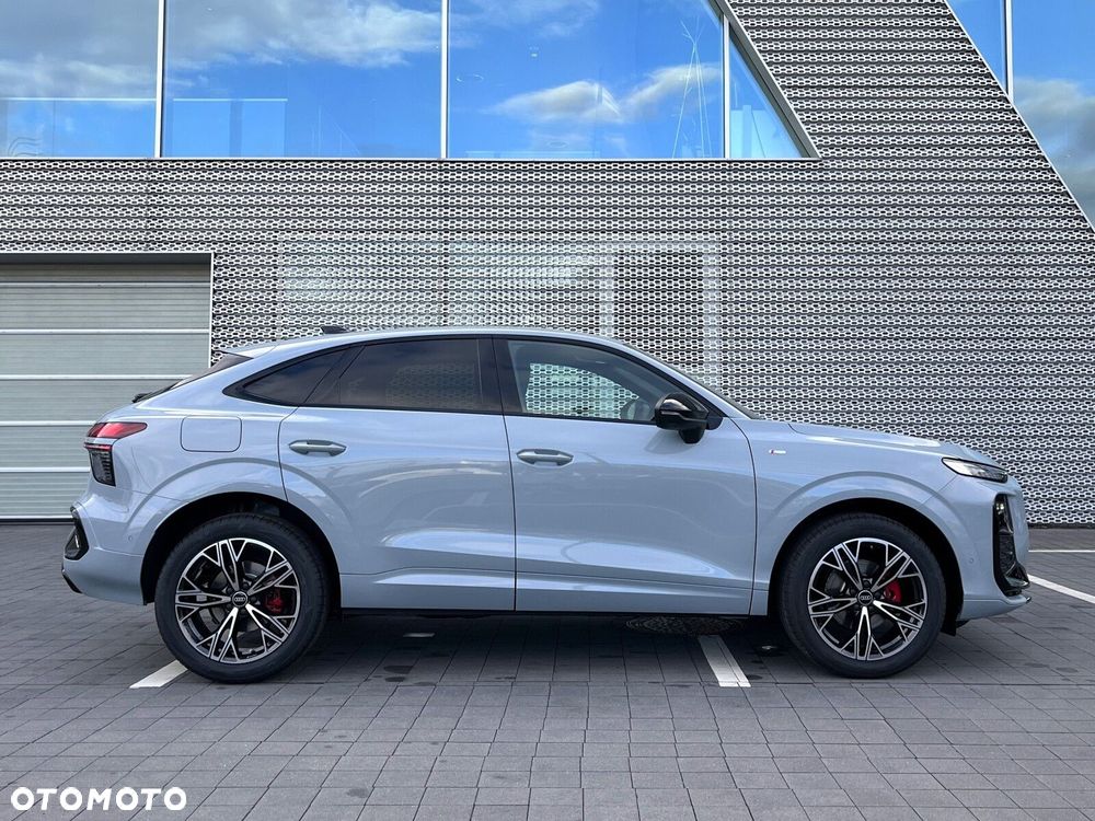 Audi Q3 Sportback - 31