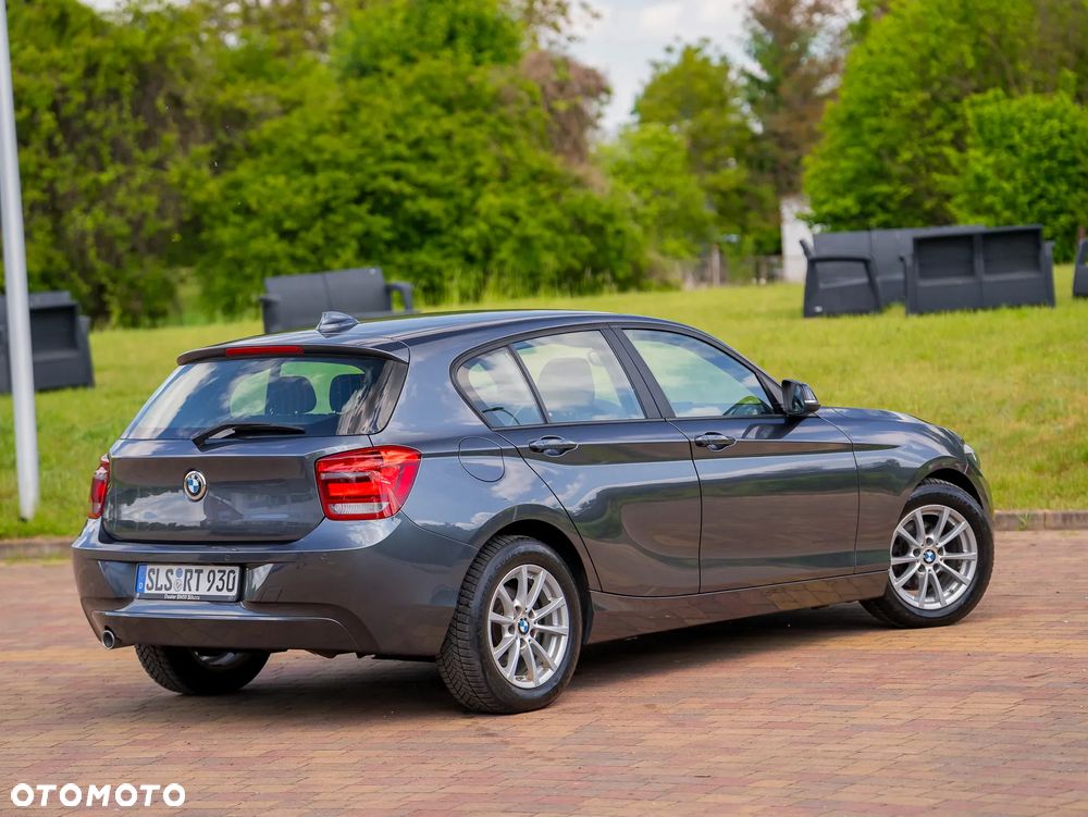 BMW Seria 1 116d Sport Line - 9