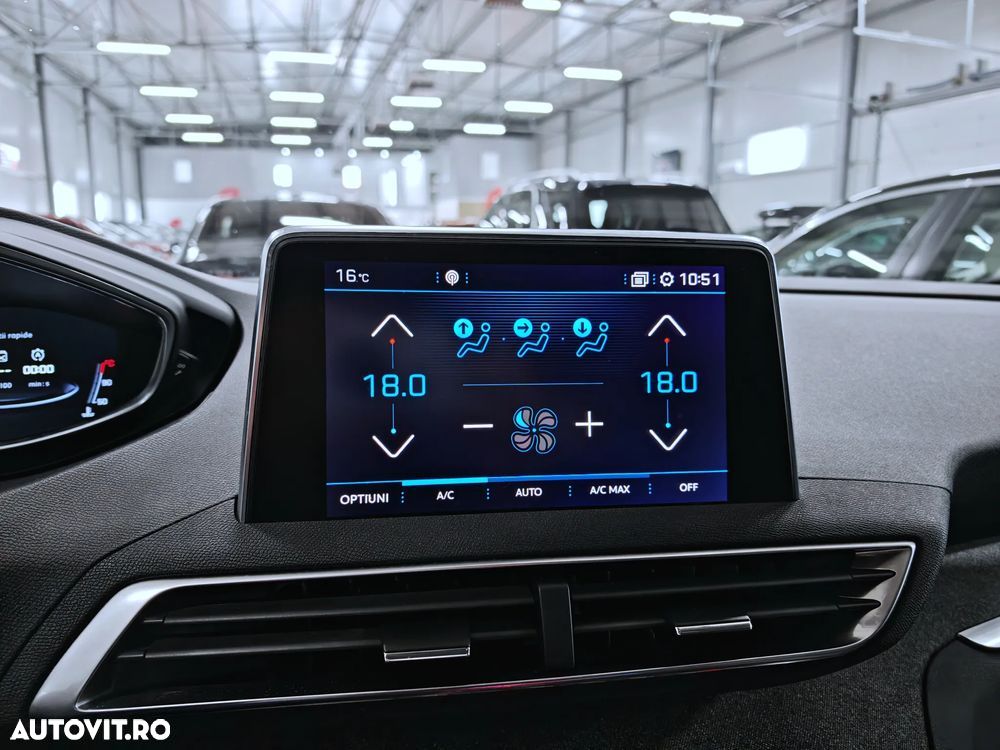 Peugeot 3008 PureTech 130 Stop & Start GPF EAT8 Allure - 13