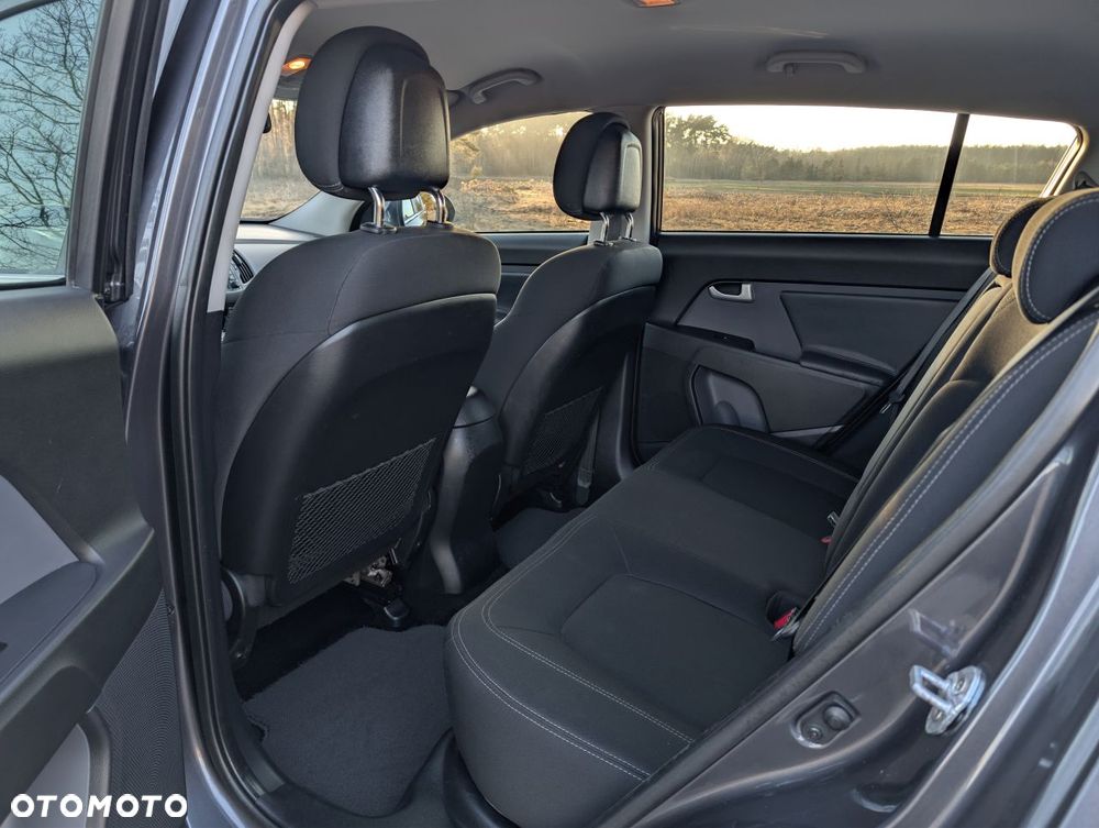 Kia Sportage 1.7 CRDI 2WD ISG Vision - 17