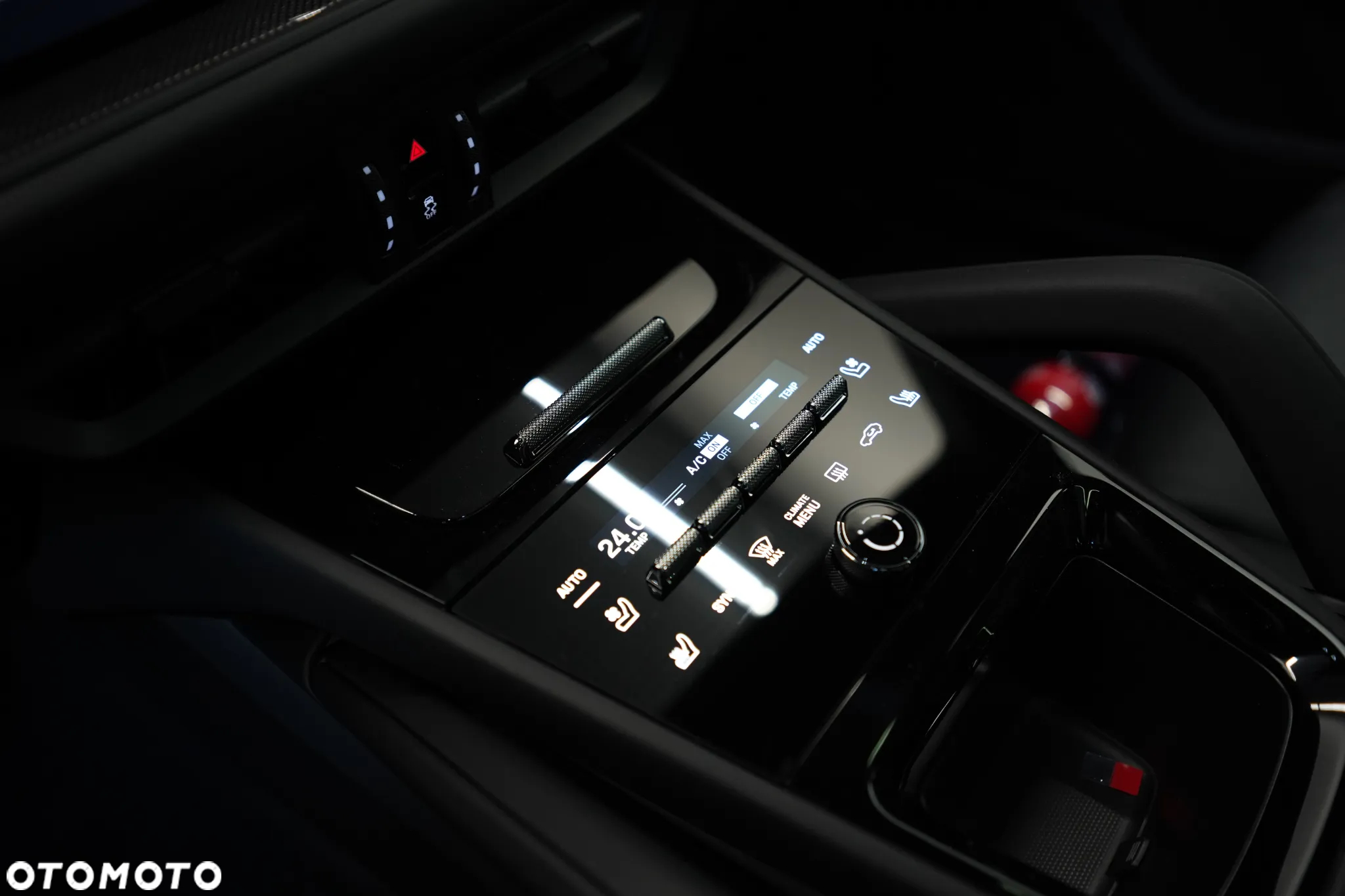 Porsche Cayenne GTS - 24