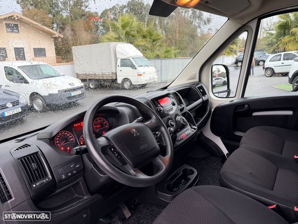 Peugeot Boxer 2.2 BlueHDi 330 L1H1 Premium - 12
