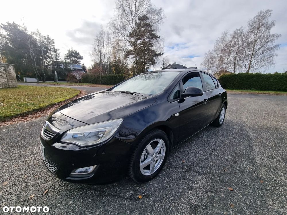 Opel Astra 1.4 T Enjoy S&S - 8